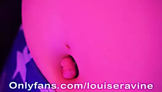 Fütüristik göbek işkencesi örneği