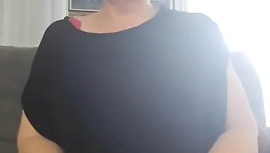 Gel ve iyi bir orospu gibi vajinamı ve popomu ye.