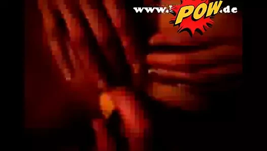 Koca onu bir vibratör ile yapar