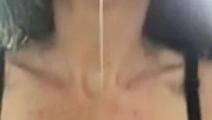 Cum üzerinde ona dil