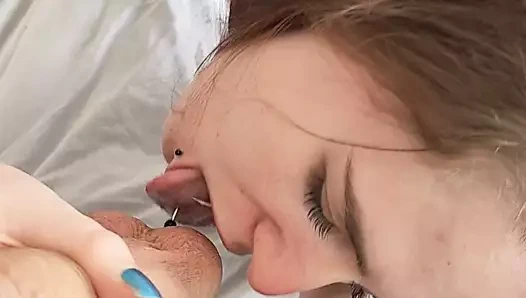 emme beyaz horoz ile enmarchenoire