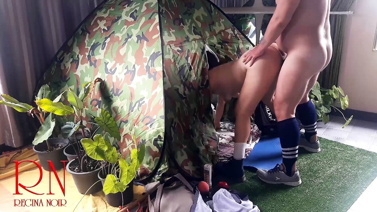 Kamp lanet - üvey kardeş ve kız kardeş aile kamp gezisi sırasında fuck. rol yapma. sahne 1