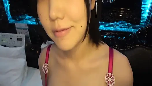 A087G06 A bright, energetic, naturally busty, and perfectly hairless girl with an idol-like face and a perfectly healthy figure has hooked-up sex at a love hotel!