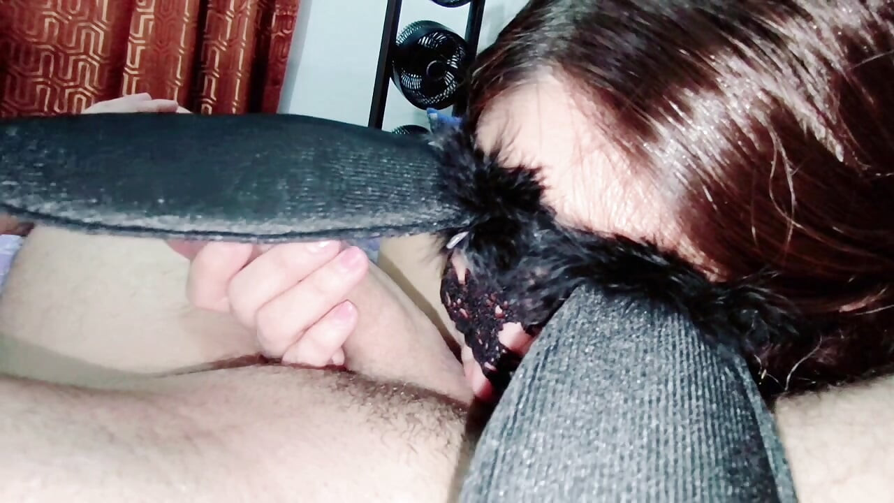 Meksikalı büyük götlü therian penis emiyor penis emmeyi seviyor