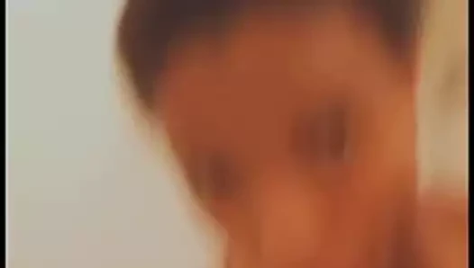 Dasha seni seviyor