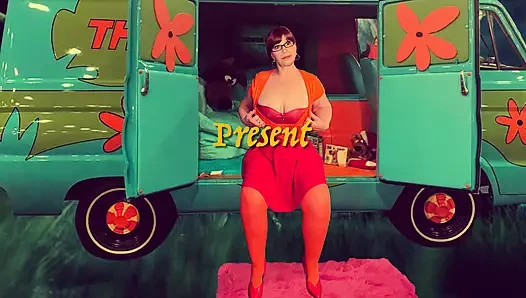 Nine Velma'nın gizli gizemli emme, sikiş ve çifte boşalma