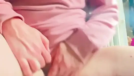 Pissy Pussy Play