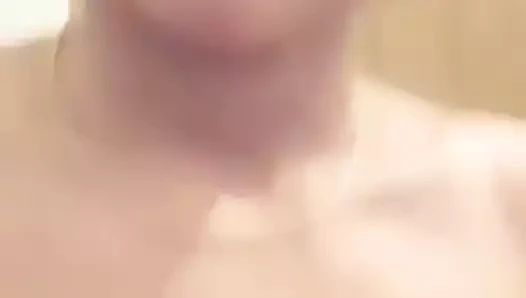 Pakistanlı pürüzsüz memeler