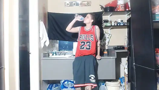 Lezbiyenlerin götü sarkan pantolonlar