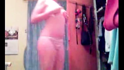 Kıllı kızıl saçlı