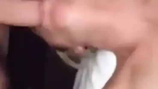 sarışın kaltak veren büyük dick oral seks baş aşağı