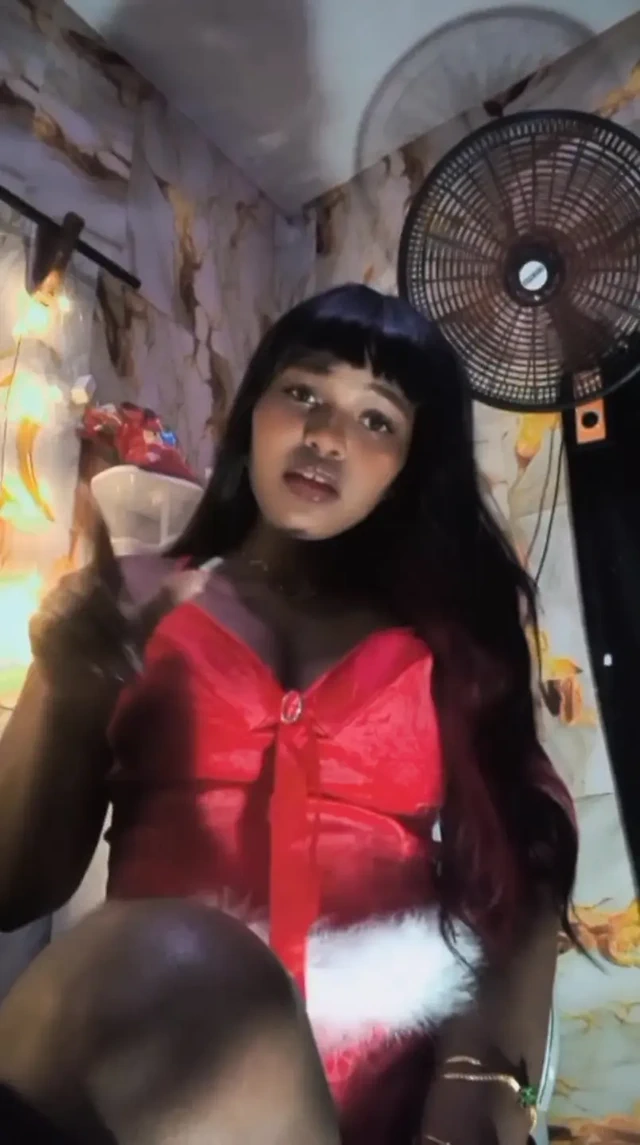 Tüm yeni içeriğimi tek bir yerde kaçırmayın, şimdi mavime abone olun, böylece VIP içeriğimin hiçbirini kaçırmazsınız