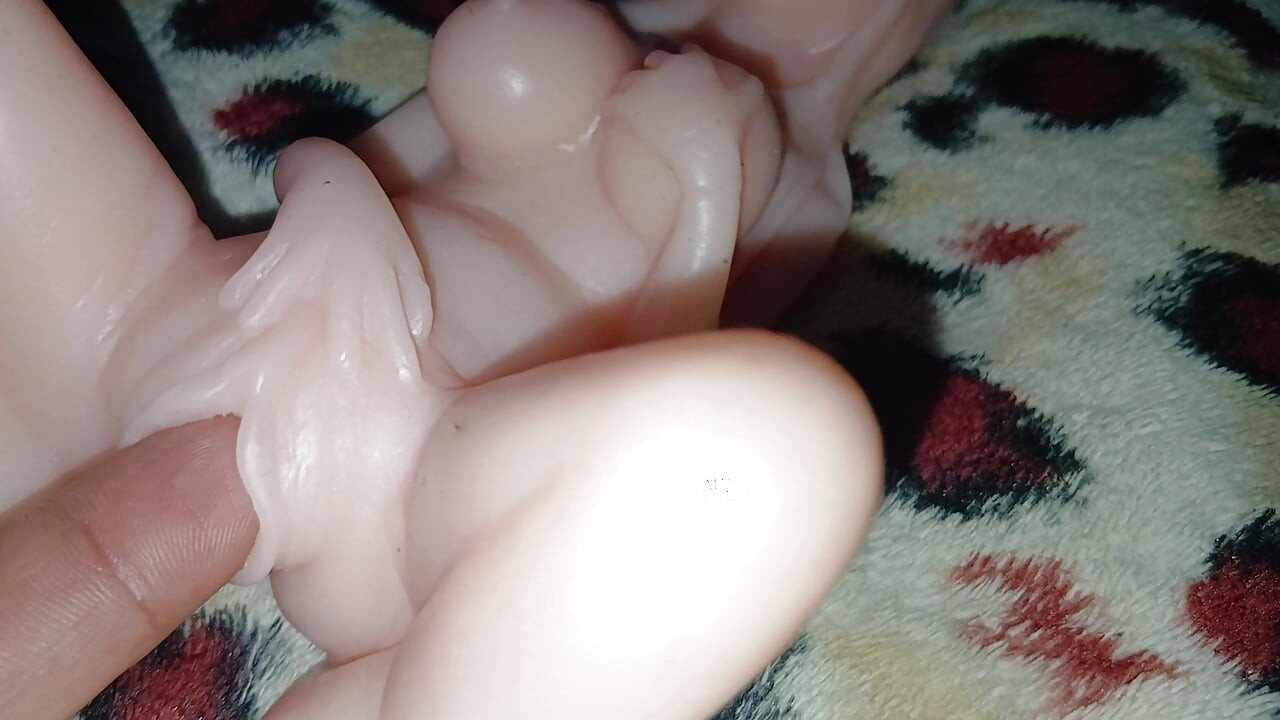 Ultra gerçekçi silikon seks bebeği bakış açısı - gerçekçi fantezi rol yapma