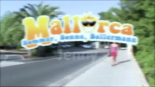 Vollbusige Babe Mag Sex Im Freien