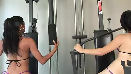 Siyah yarak 4 seksi kaltak vol.1 - bölüm 3