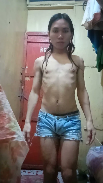 Maganda na payat nga si Reyna ng kalaswaan | Bölüm 2