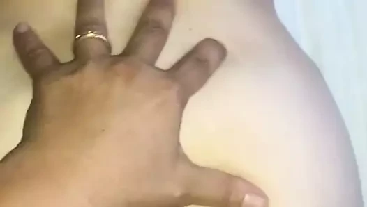 Ateşli karım domaltarak sikiliyor