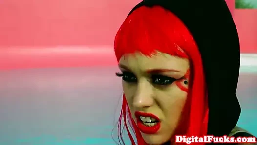 Cocksucking Cosplay bebek gets becerdin sert