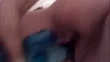 yapışkan ve ıslak