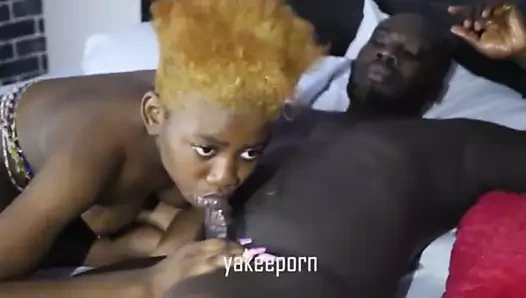 Seksi damsel zenci yakee bir adam tarafından sikiliyor