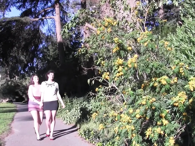 Afrodizyak Lezbiyen Banyosu