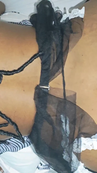 Anal orta yaşlı seksi kadın: seksi ev hanımı patronunu baştan çıkarıyor ve büyük zenci yarağını göt deliğine sokuyor | Klip 1