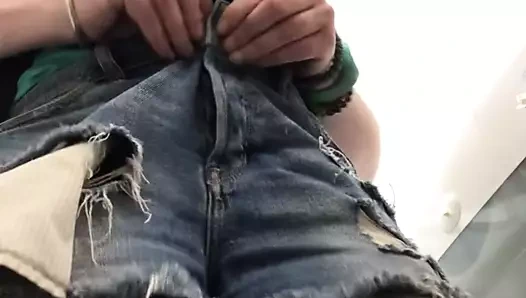 39. 545 lbs ağırlığındaki fetlife'ımın aşkını görmek için wyoming'deki kaya kaynaklarına giderken Denver havaalanında işemek