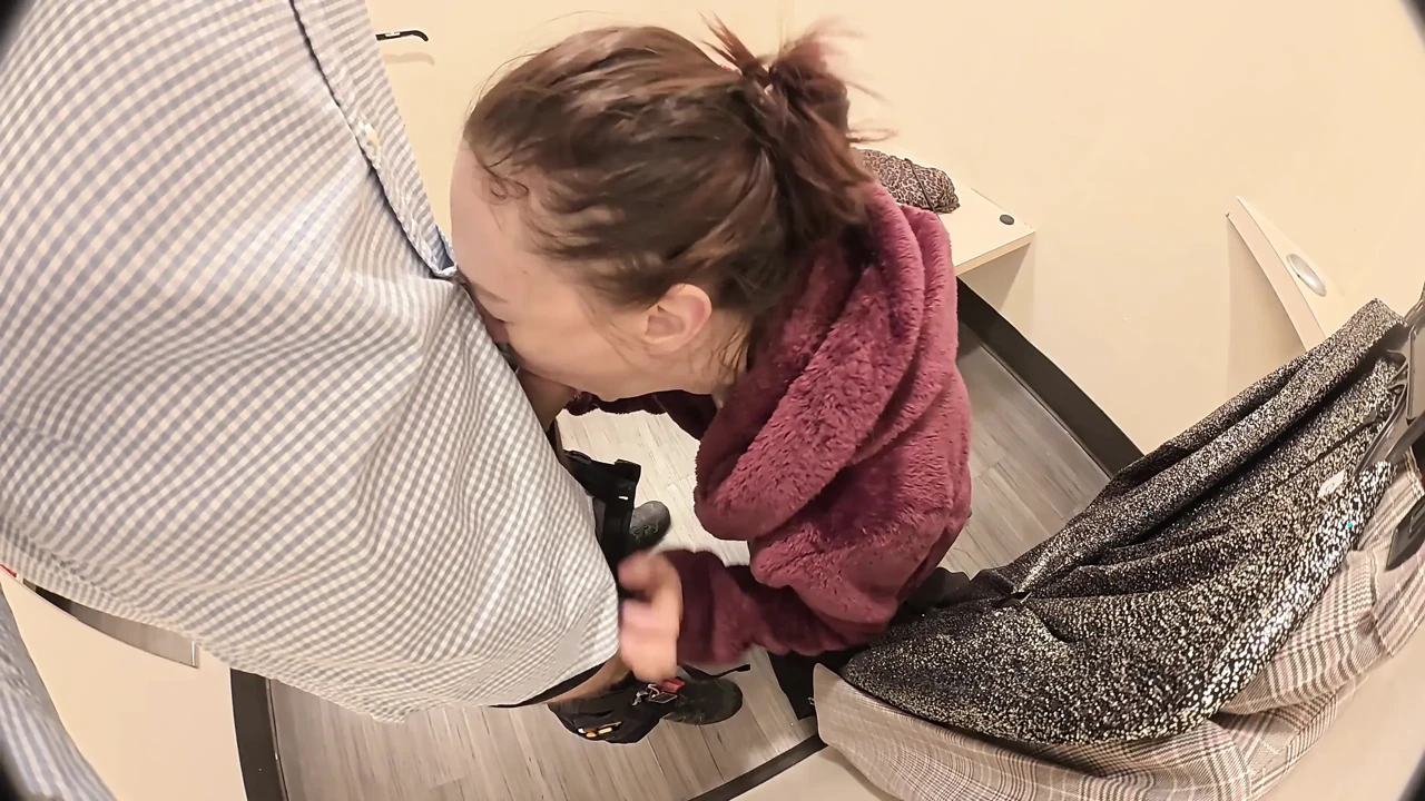 MILF Gives Random Person a Deepthroat in the Swimming Pool Changing Room. 8 Inch Dick Deep Throat. Swallow Cum