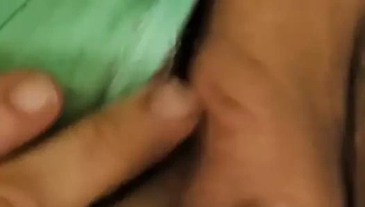 koca beni şortumda çıkarıyor