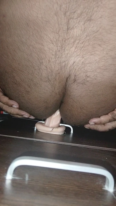 Oyuncakla gay göt keyfi