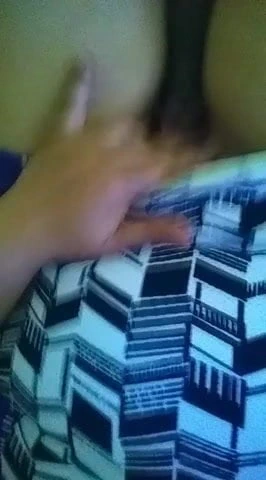 Comiendo  pepino
