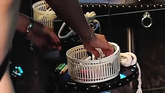 Sadomaso-klinik aşırı BDSM Seansı