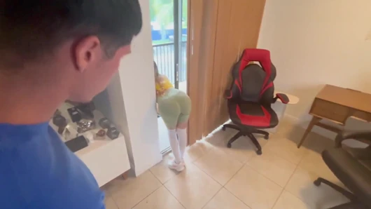 Seksi temizlikçi kadın bonnie bun