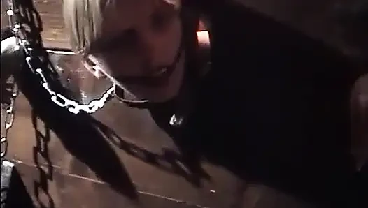 Jessica Rizzo doyumsuz bir evli kadın olarak iki sahnede