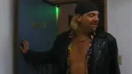 Busty abanoz sikikleri üç içinde banyo