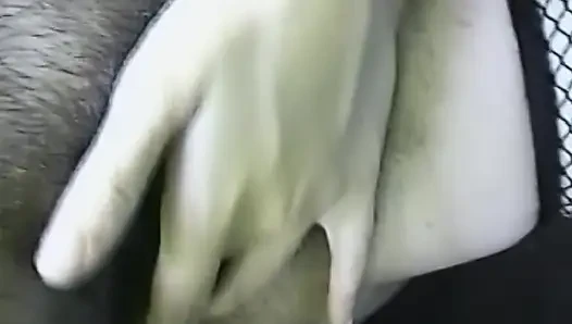Baştan çıkarıcı esmer kızlar tutkuyla parmaklıyor ve şişe sikişiyor