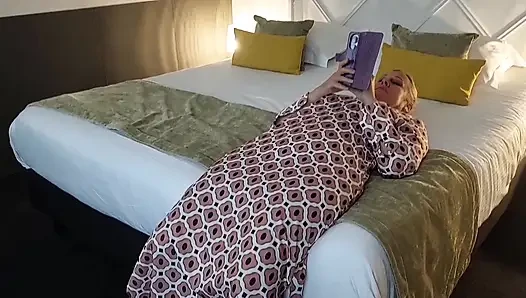 Seksi Sarışın Amatör Karısı Hoşlanıyor