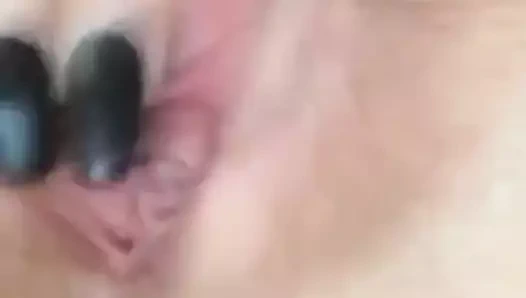 Uk kirli milf oynama ile ona kedi kadar o squirts