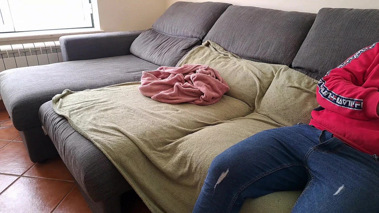 Mẹ kế bắt con ghẻ và thủ dâm lẫn nhau