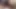 Büyük götlü yaramaz orta yaşlı seksi kadın göt deliğini yalamak için eğiliyor