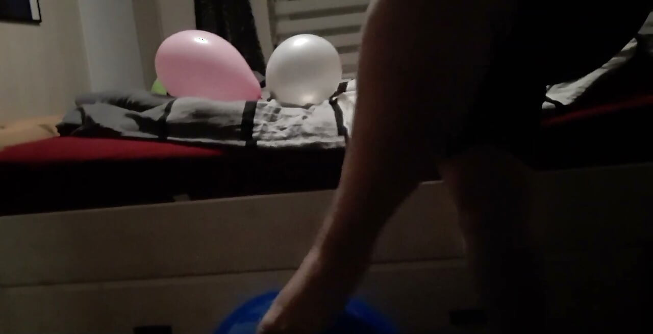 Yeni Looner Clip