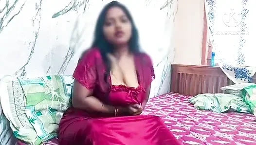 Azgın Tamil kız erotik rüyası hakkında konuşuyor - tamil ateşli video
