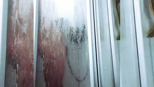 Alman adam içinde the duş