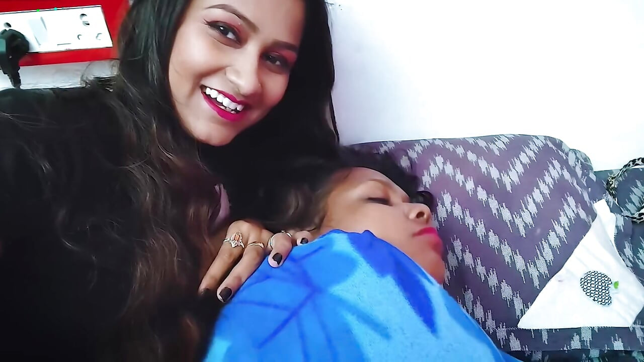 Chhoti soteli bahan vlog bnate hi sotele bhai ka land chusa
