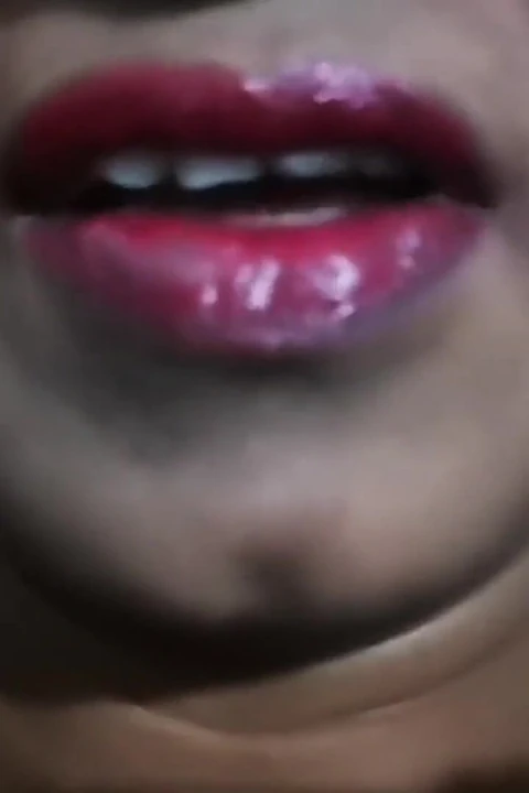 Sri Lankalı ek baar song ile seksi dans ediyor