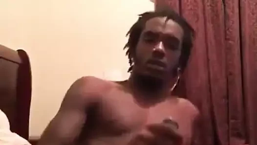 Asılı adam mastürbasyon ve sağladım