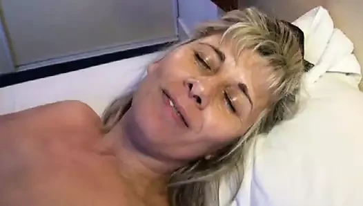 Lisa sikme, yumruk ve fışkırtma