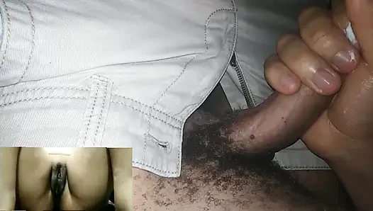 Görüntülü görüşmede mastürbasyon