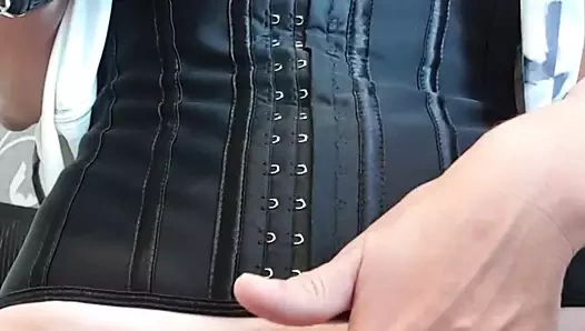 kamu içinde ofiste Julie'nin sonraki orgazm