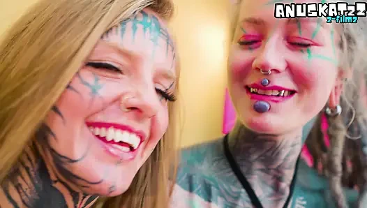 Gotik sürtükler uzaylı canavar yaraklarla anal seks yapıyor